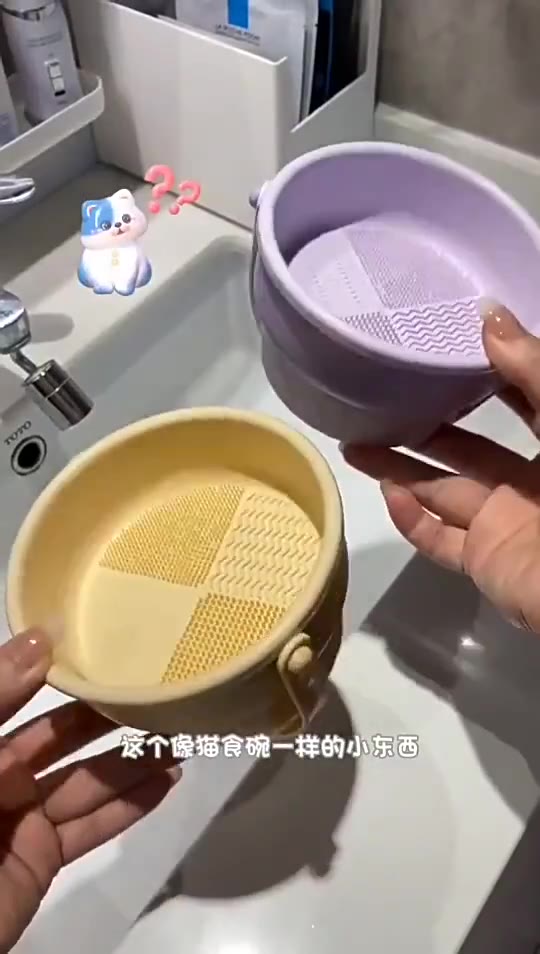 Makeup Brush Cleaner Mat 3 in 1 Silicone Washing Bowl with Brushes Scrubber Foldable Powder Puff Cosmetic Sponge Drying Tools