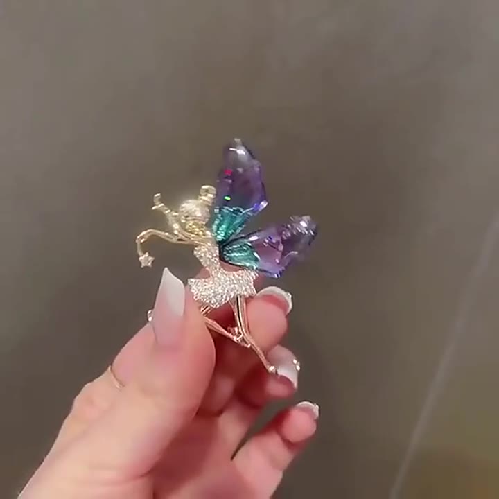 Female Jewelry Wedding Accessories Ldies Gift Coat corsage Women Crystal Brooches Angel wings Brooch Dancing Girl Lapel Pins